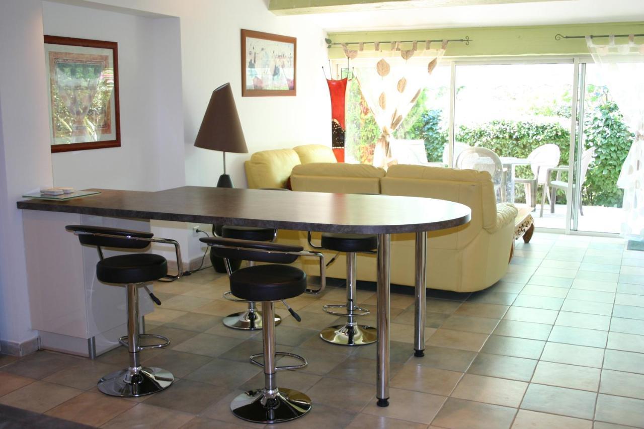 A La Verte Campagne - Appartements / Gites Roquebrune-sur Argens Εξωτερικό φωτογραφία
