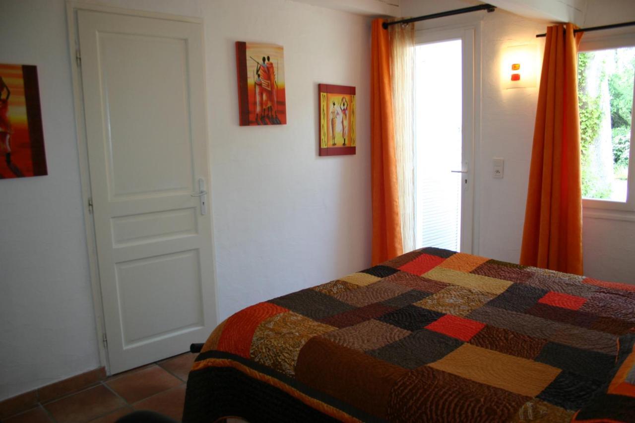 A La Verte Campagne - Appartements / Gites Roquebrune-sur Argens Εξωτερικό φωτογραφία